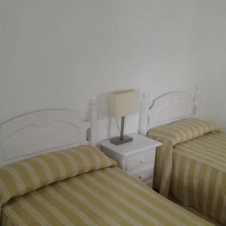 Pensión El Arco 2*